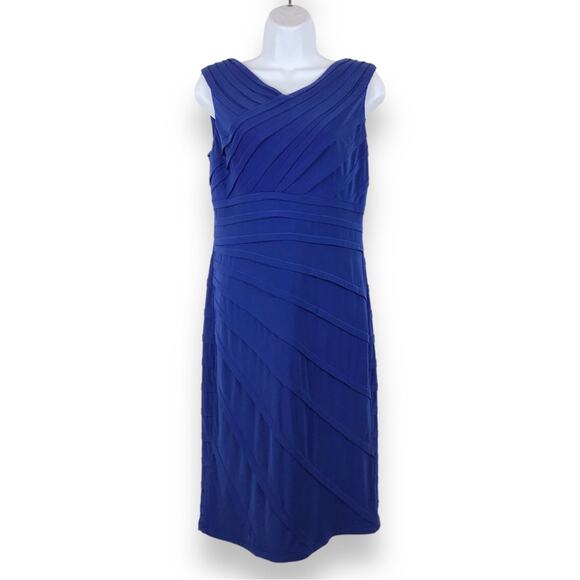 ADRIANNA PAPELL Pintuck V-neck Knit Sleeveless Sheath Dress size 4 - Picture 1 of 6